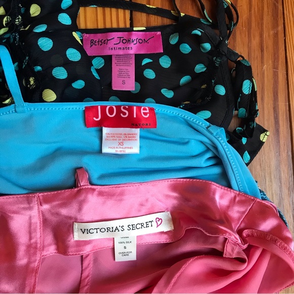 Designer Night Gowns Betsey Johnson, Victoria’s Secret, Josie, EUC, XS/S - Picture 2 of 16